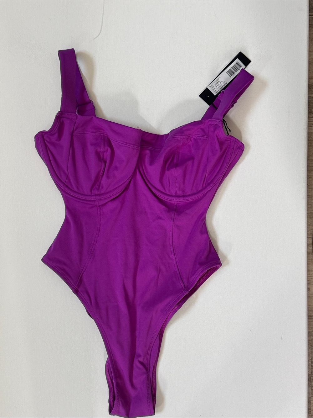 Ta3 Women’s Fuchsia One-Piece Swimsuit with Underwire Support